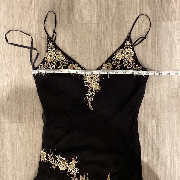 VINTAGE | Marina Black Silk Dress with Floral Sequin Embroidery / Modern Size XS - Picture 6 of 10